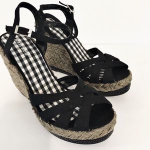 Bamboo Black Platform Espadrille Wedge